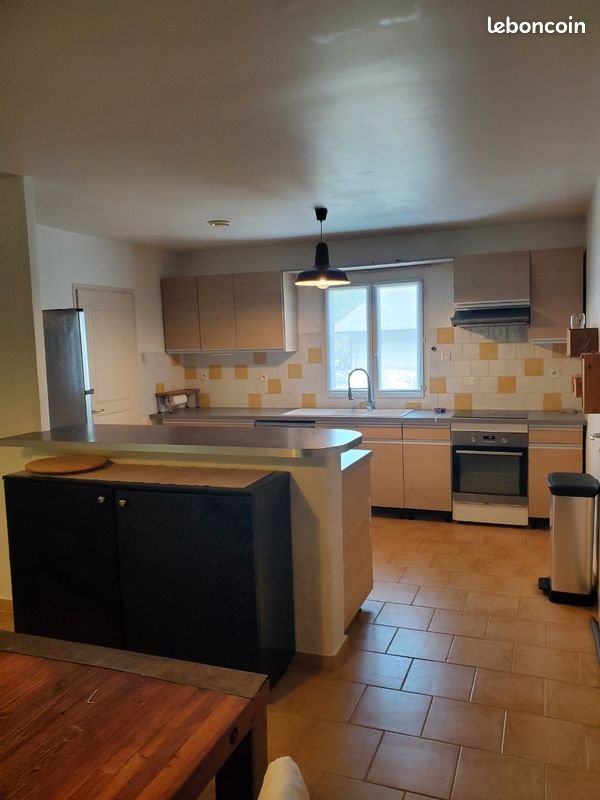Maison à louer, 150m², Visan