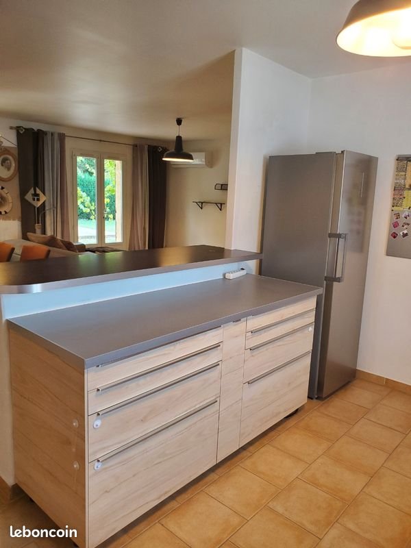 Maison à louer, 150m², Visan