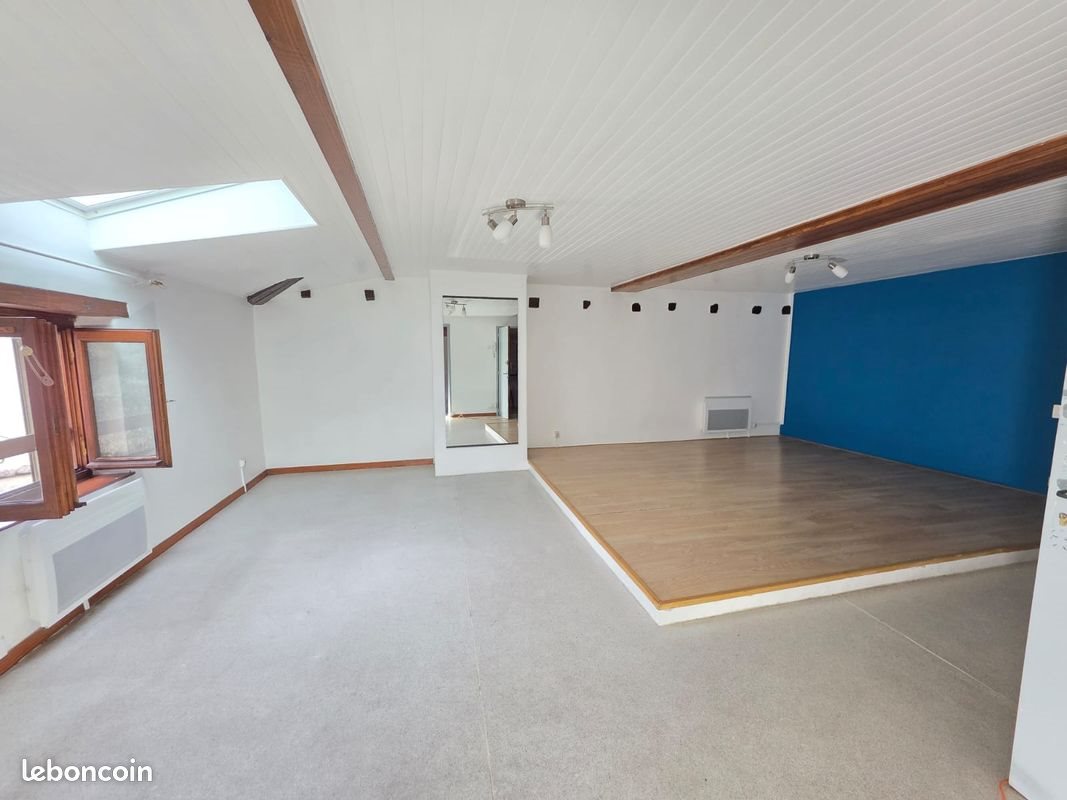 Appartement à vendre, 84m², Belleville