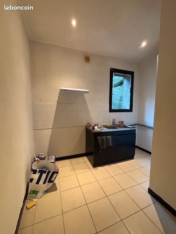 Appartement à louer, 25m², Brignoles