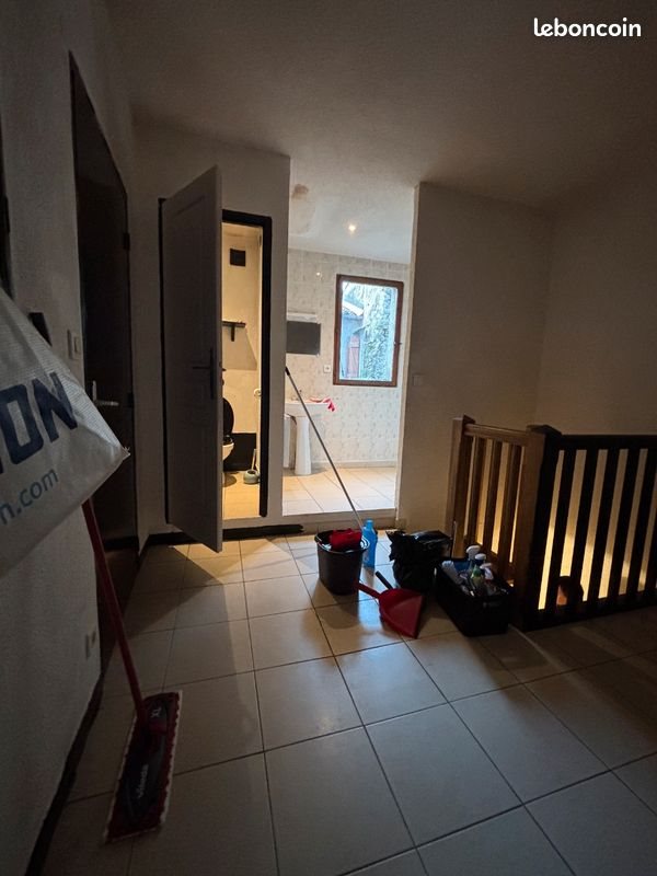 Appartement à louer, 25m², Brignoles