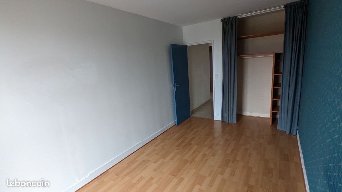 Appartement à louer, 45m², Poissy