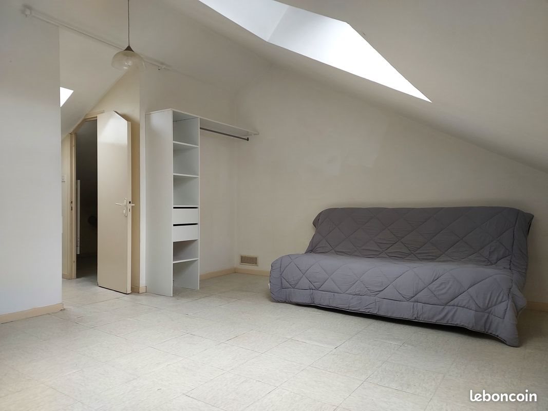 Appartement à louer, 28m², Parthenay