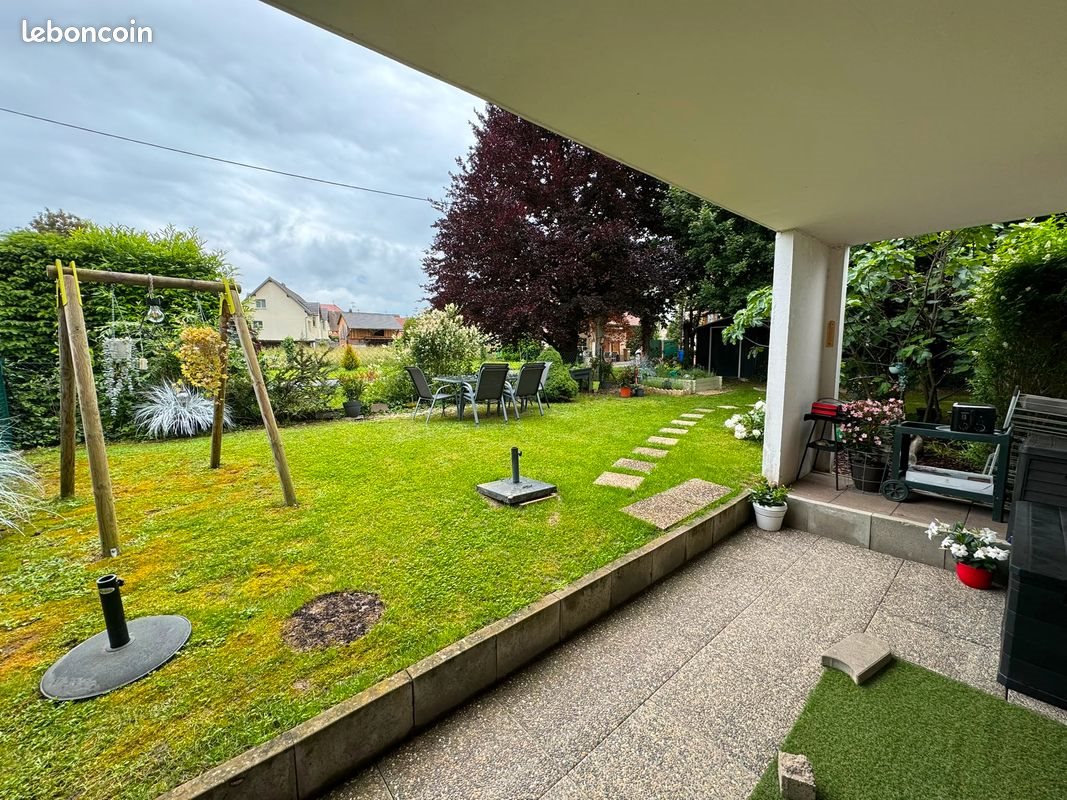 Appartement à louer, 84m², Blotzheim