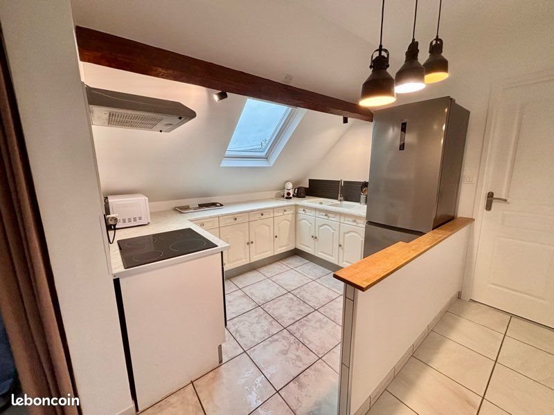 Appartement à louer, 43m², Troissereux