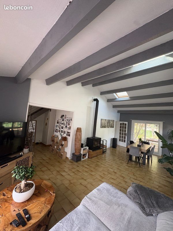 Maison à louer, 120m², Vitrolles