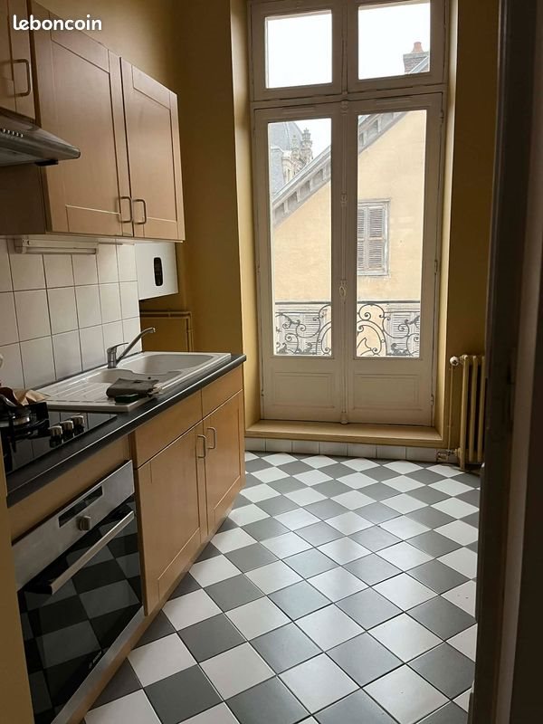 Appartement à louer, 112m², Troyes