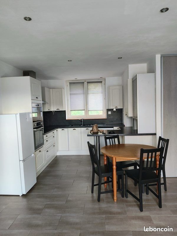Appartement à louer, 68m², Neuville-sur-Saône