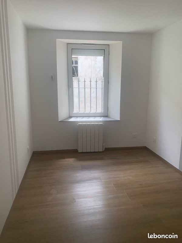 Appartement à louer, 45m², Lacaune