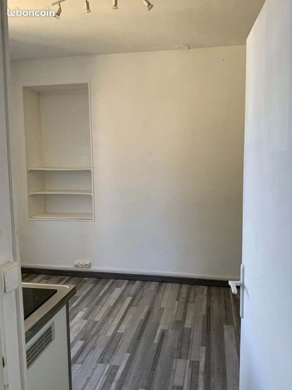 Appartement à louer, 15m², Sées