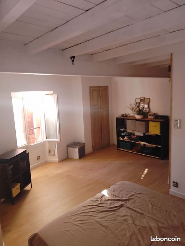Maison à vendre, 73m², Saint-Mitre-les-Remparts