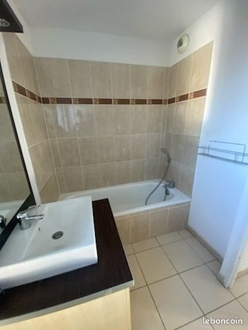 Appartement à louer, 43m², Nailloux