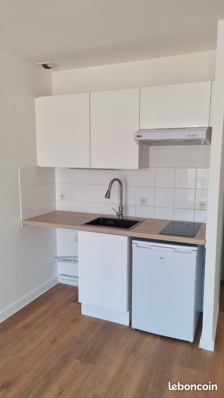 Appartement à louer, 25m², Rochefort