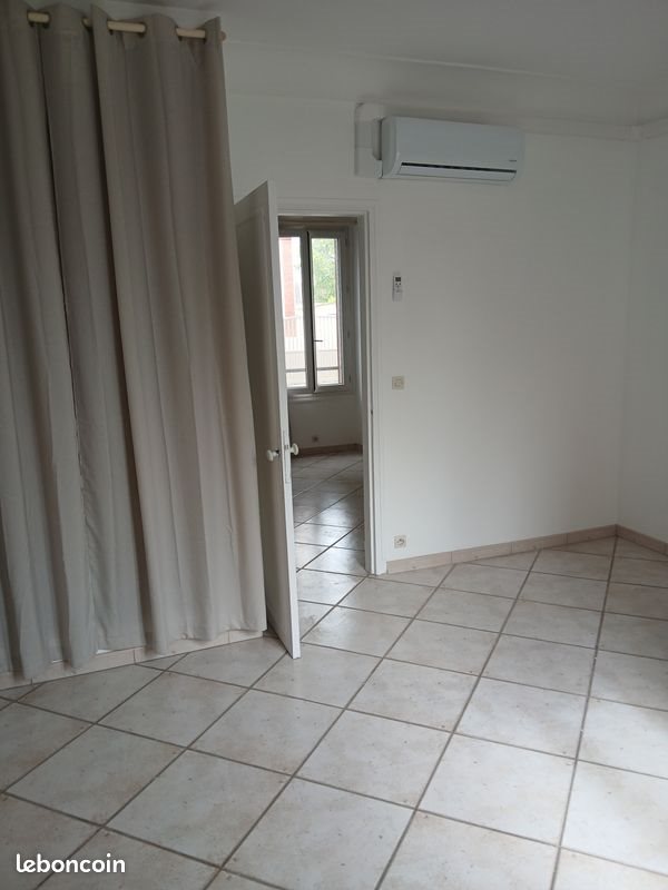 Appartement à louer, 45m², Mantes-la-Jolie
