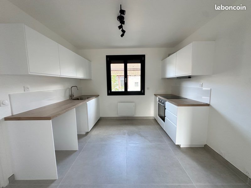 Appartement à louer, 70m², Antony