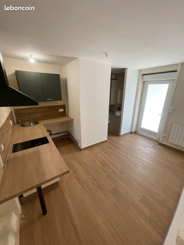 Appartement à louer, 14m², Nîmes