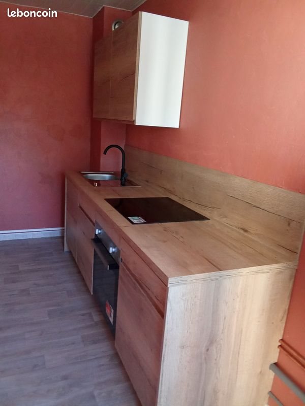 Appartement à louer, 46m², Nîmes