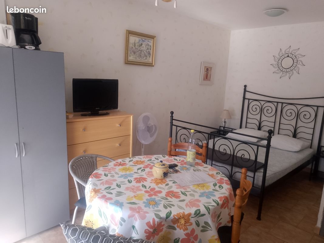 Appartement à louer, 25m², Gréoux-les-Bains
