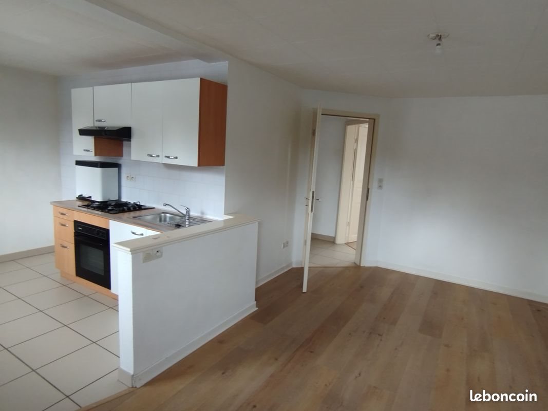 Appartement à louer, 30m², Petit-Réderching