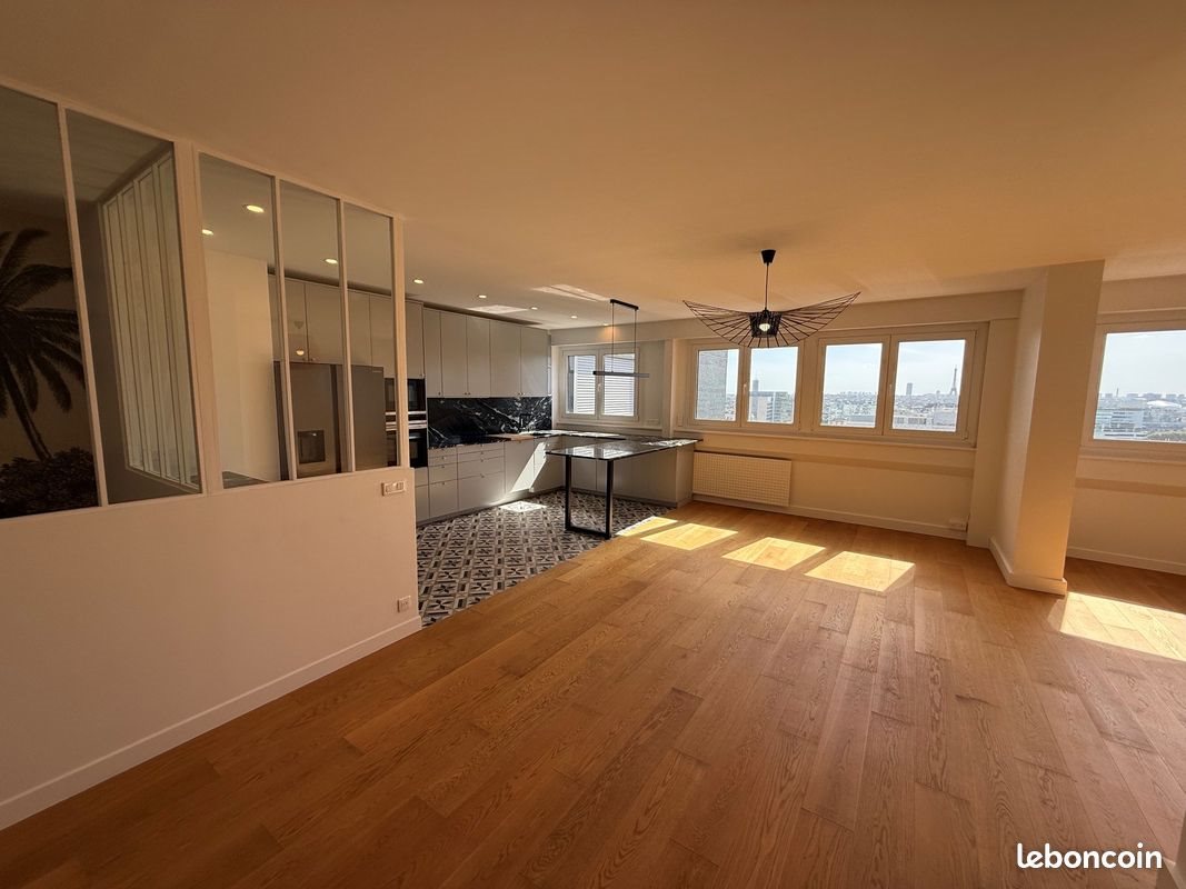 Appartement à louer, 160m², Courbevoie
