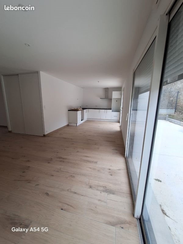 Maison à louer, 89m², Epiniac