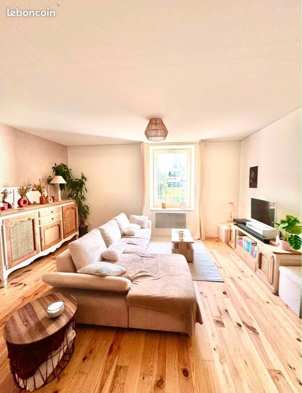 Appartement à louer, 80m², Mirepeix