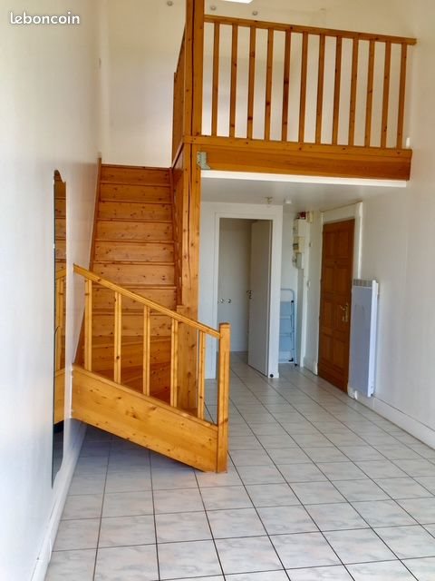 Appartement à louer, 29m², Lormont