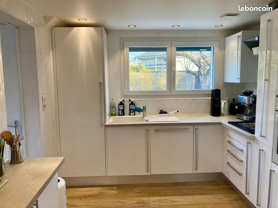 Maison à louer, 130m², Cessy