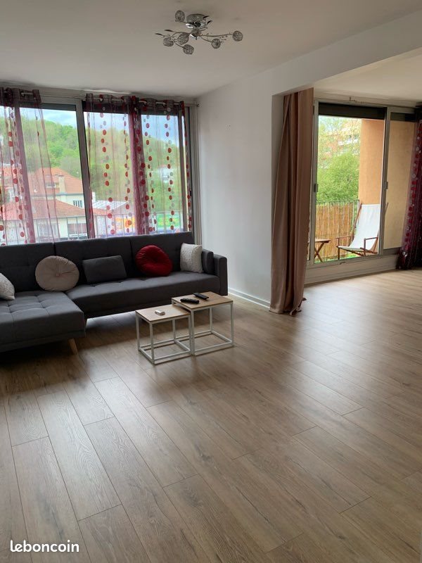 Appartement à louer, 76m², Saint-Etienne