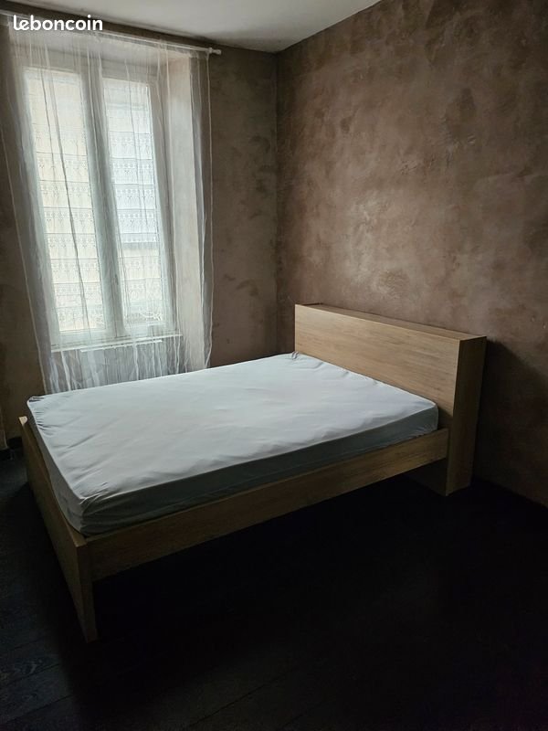 Appartement à louer, 47m², Aurillac