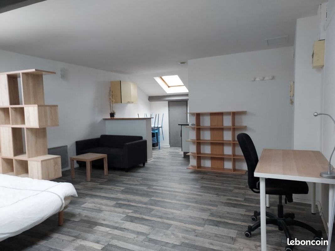 Appartement à louer, 29m², Valence