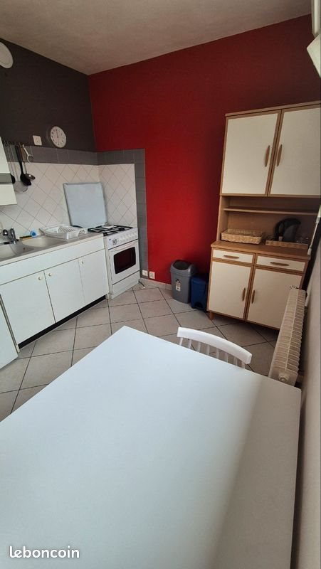 Appartement à louer, 45m², Saint-Jean-de-la-Ruelle