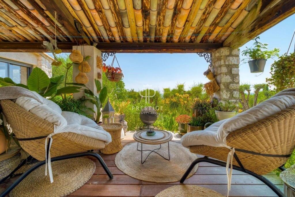 Maison à vendre, 185m², Tourrettes-sur-Loup