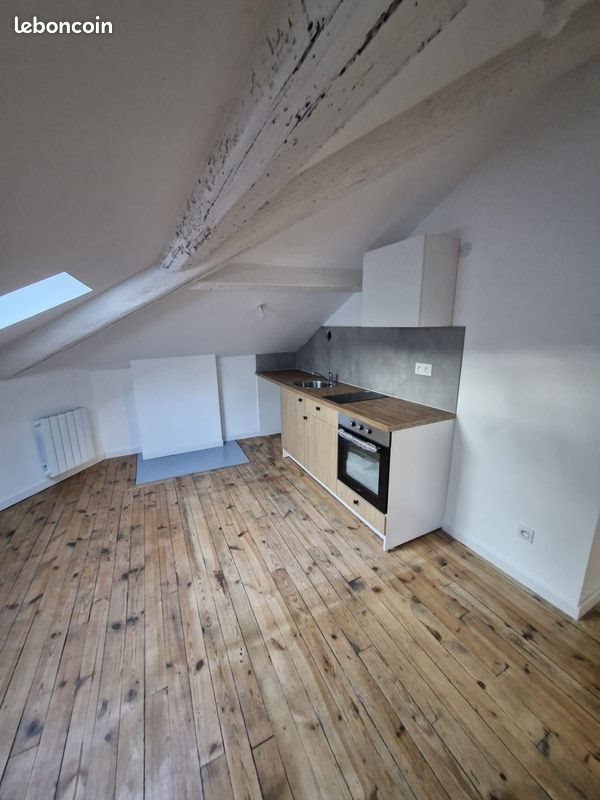 Appartement à louer, 26m², Saint-Étienne