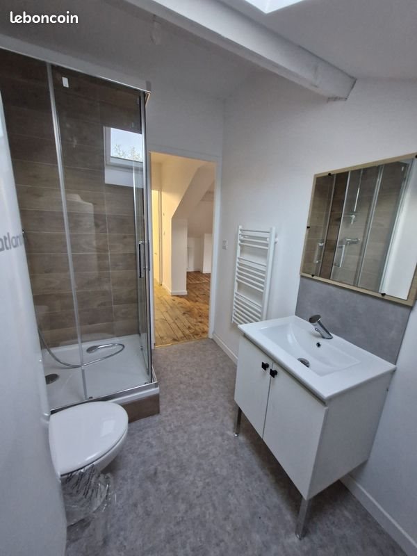 Appartement à louer, 26m², Saint-Étienne