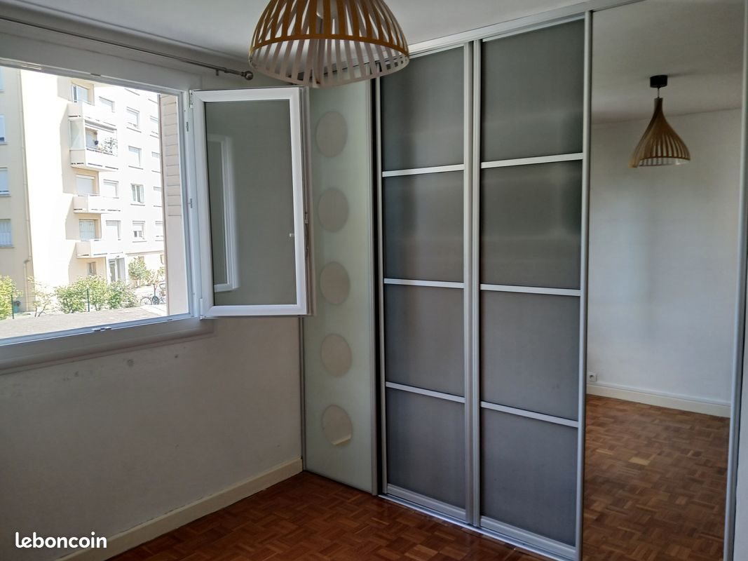 Appartement à louer, 57m², Bourg-lès-Valence