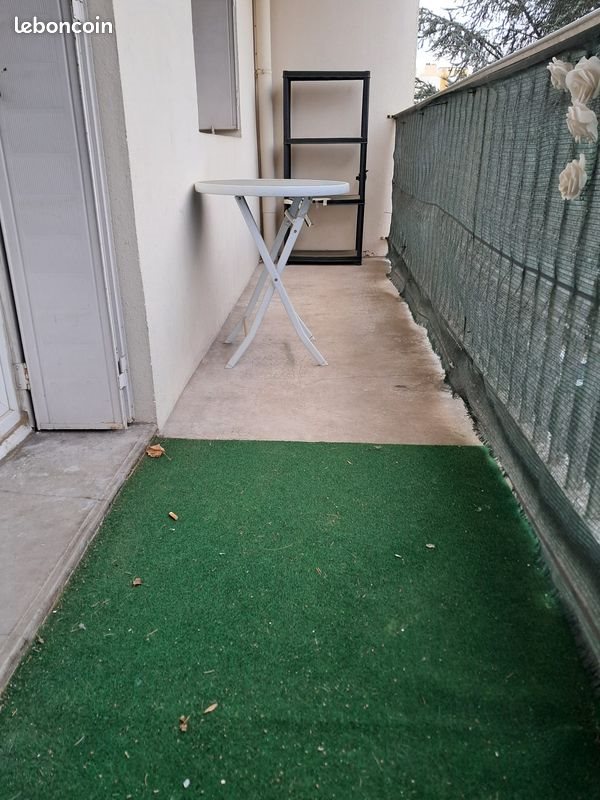 Appartement à louer, 42m², Saint-Etienne