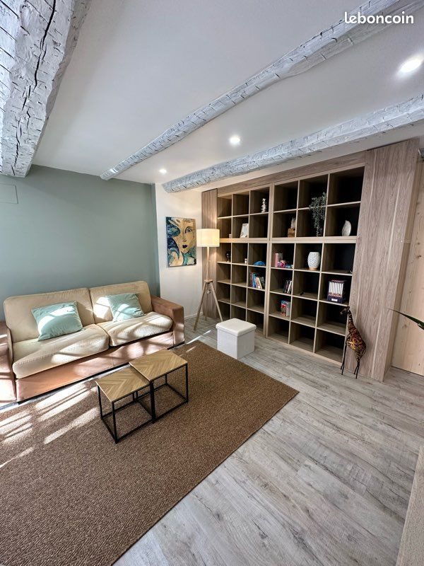 Appartement à louer, 42m², Grasse