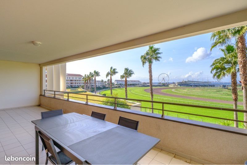 Appartement à louer, 123m², Marseille 8ème