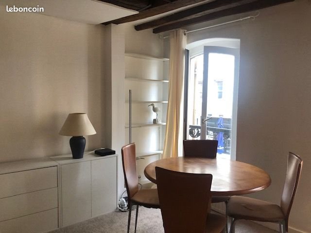 Appartement à louer, 34m², Paris 8ème