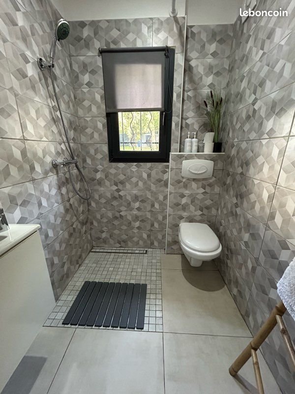 Appartement à louer, 27m², Valbonne