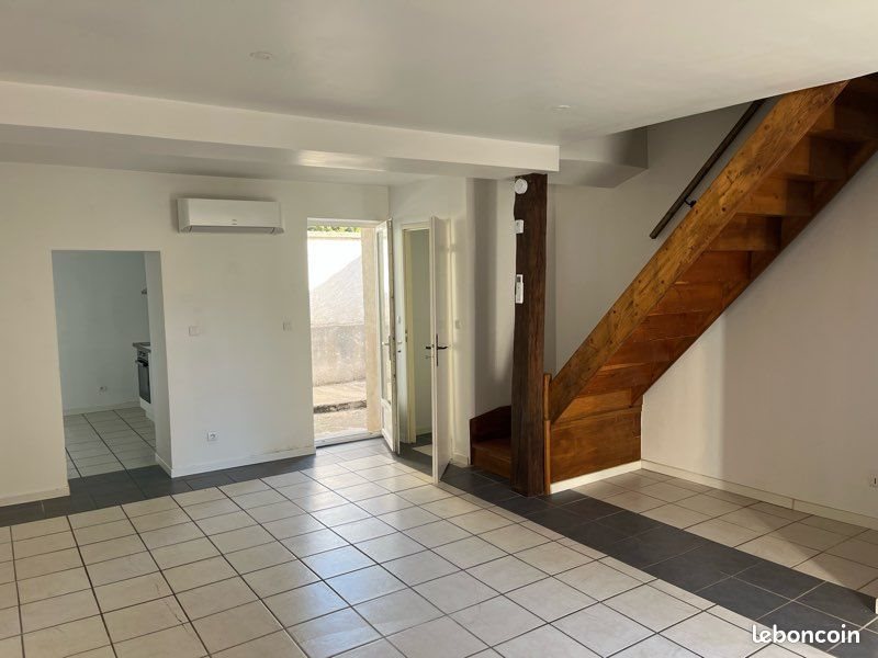Maison à louer, 70m², Saint-Pourçain-sur-Sioule