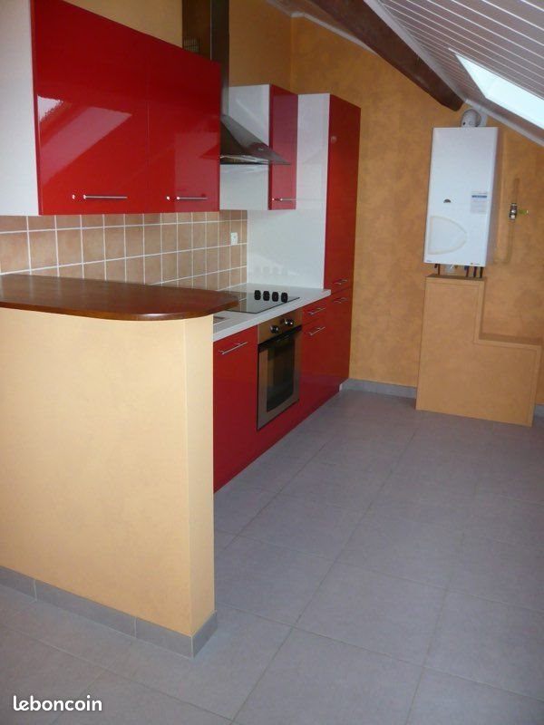 Appartement à louer, 42m², Dampierre-les-Bois