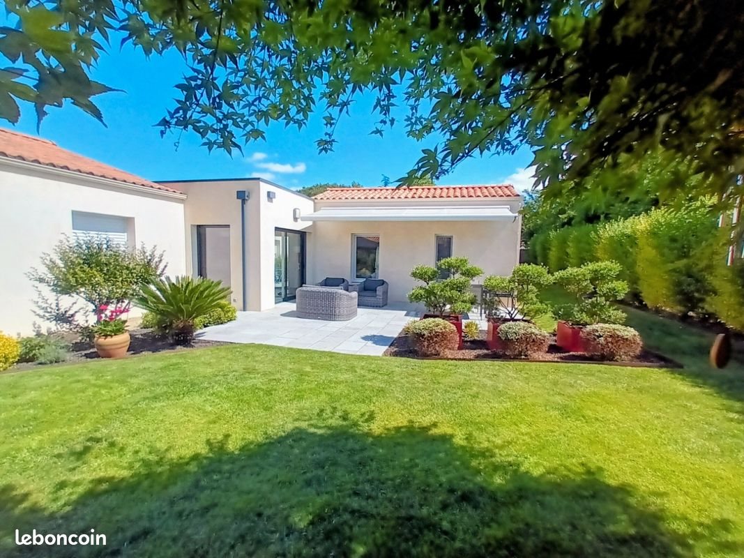 Maison à vendre, 153m², Montournais