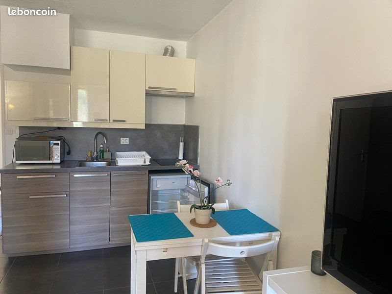 Appartement à louer, 32m², Sanary-sur-Mer