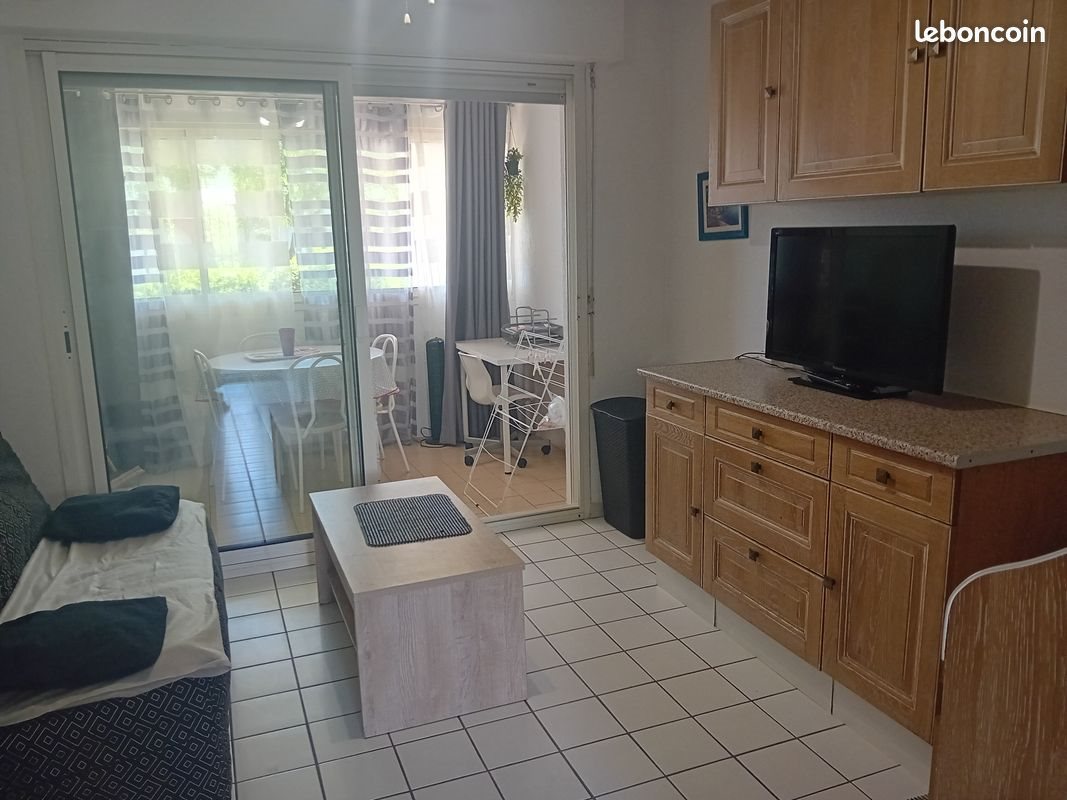 Appartement à louer, 25m², Sète