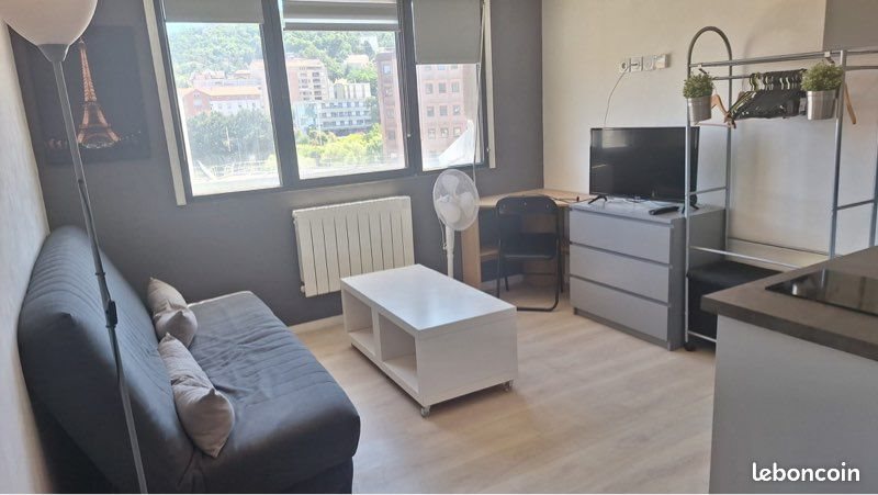 Appartement à louer, 20m², Le Puy-en-Velay