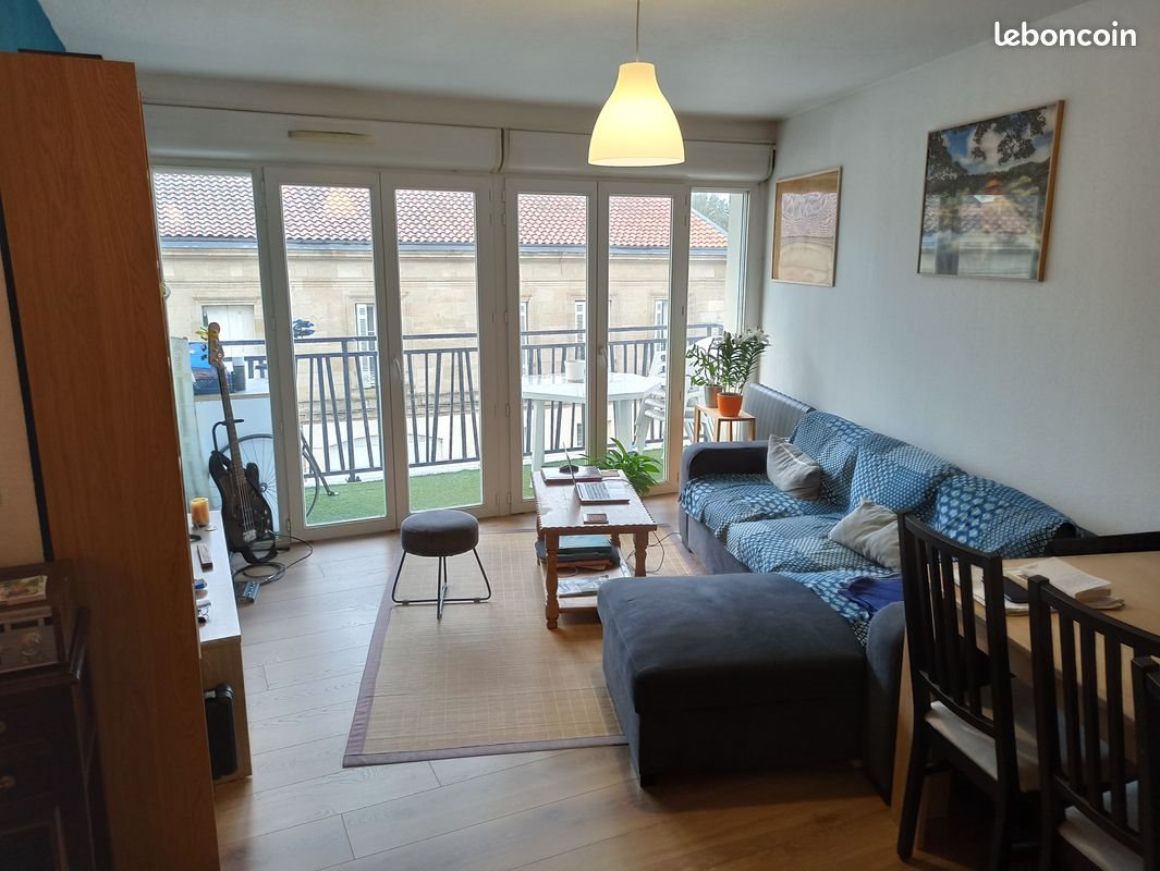 Appartement à louer, 62m², Bordeaux