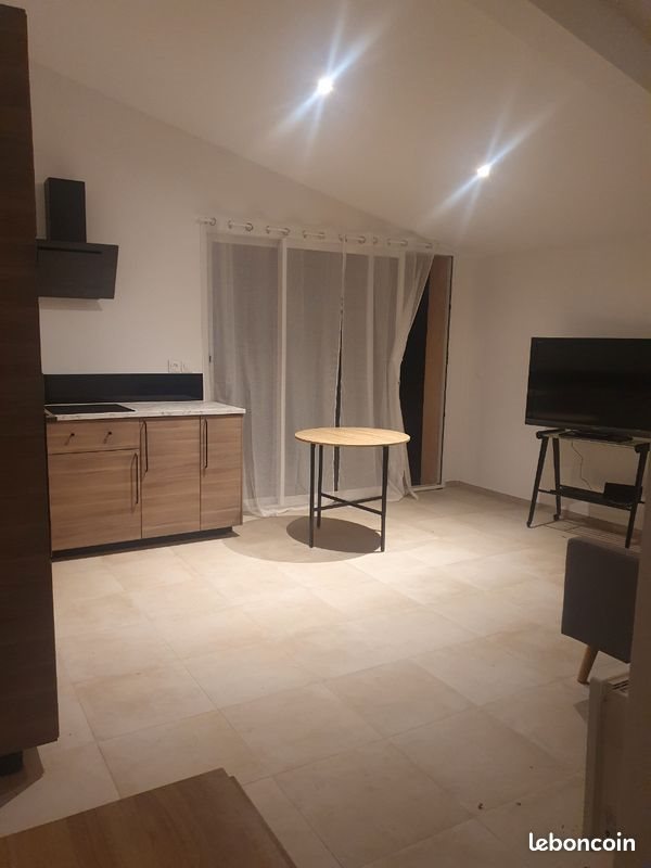 Appartement à louer, 45m², Saint-Raphaël