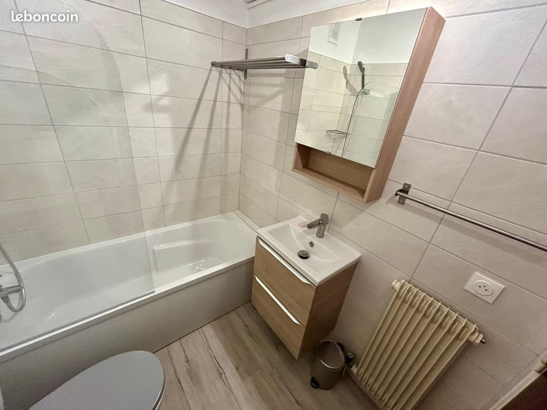 Appartement à louer, 35m², Pau